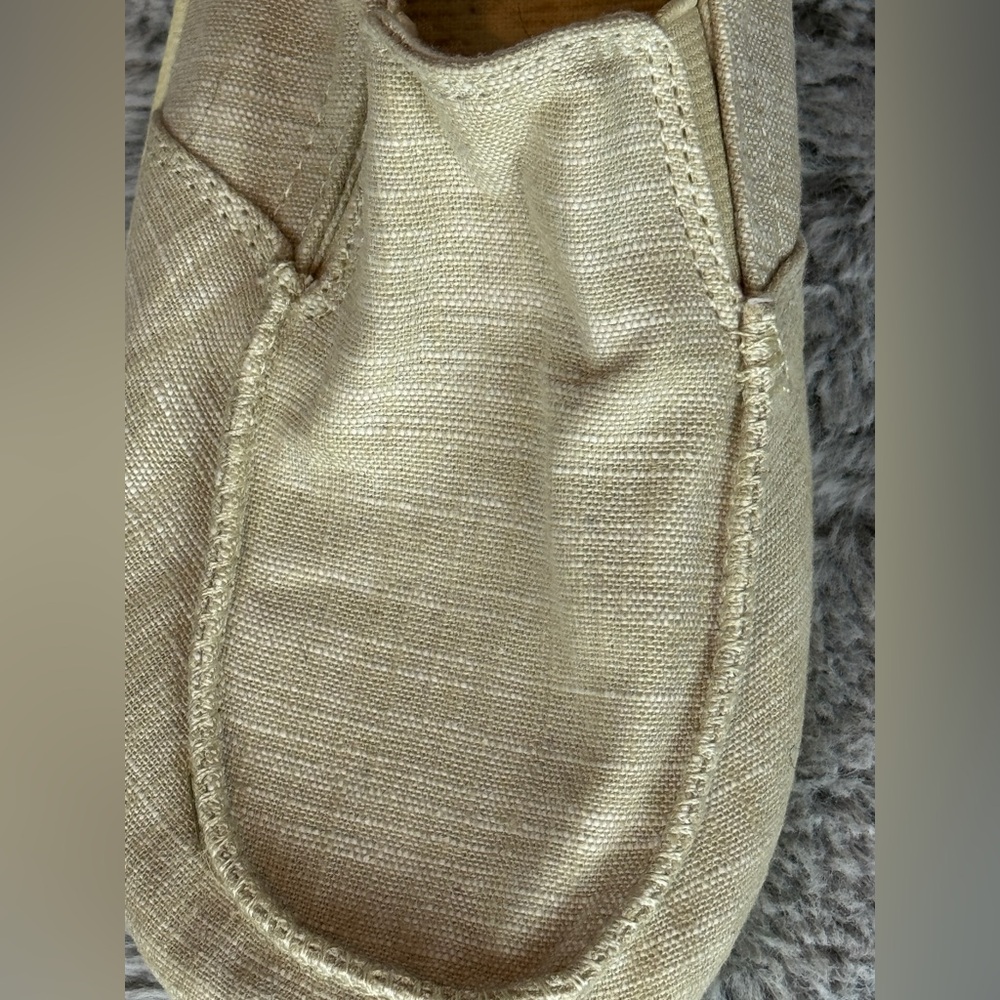 Cat & Jack Casual Beige Slip-On Loafers- Sz 2 - Picture 6 of 6